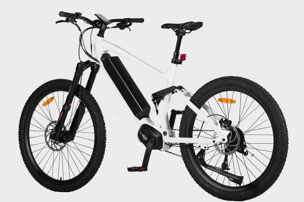 45-degree angle view of DAMAXED electric mountain bike, equipped with a Bafang M600 Mid-drive Motor 500W, 9-speed derailleur, and LG 48V14Ah battery. Top speed of 24+ MPH and 45-mile range per charge.
