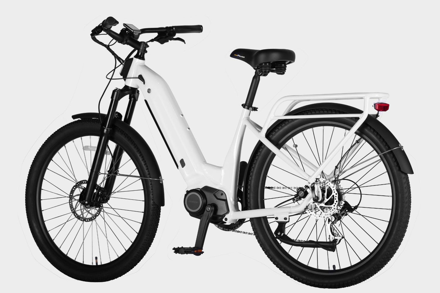 White DAMAXED electric city bike, 9-speed, Ananda M100 motor, LG 48V14Ah battery. Side view, 45 degree angle.